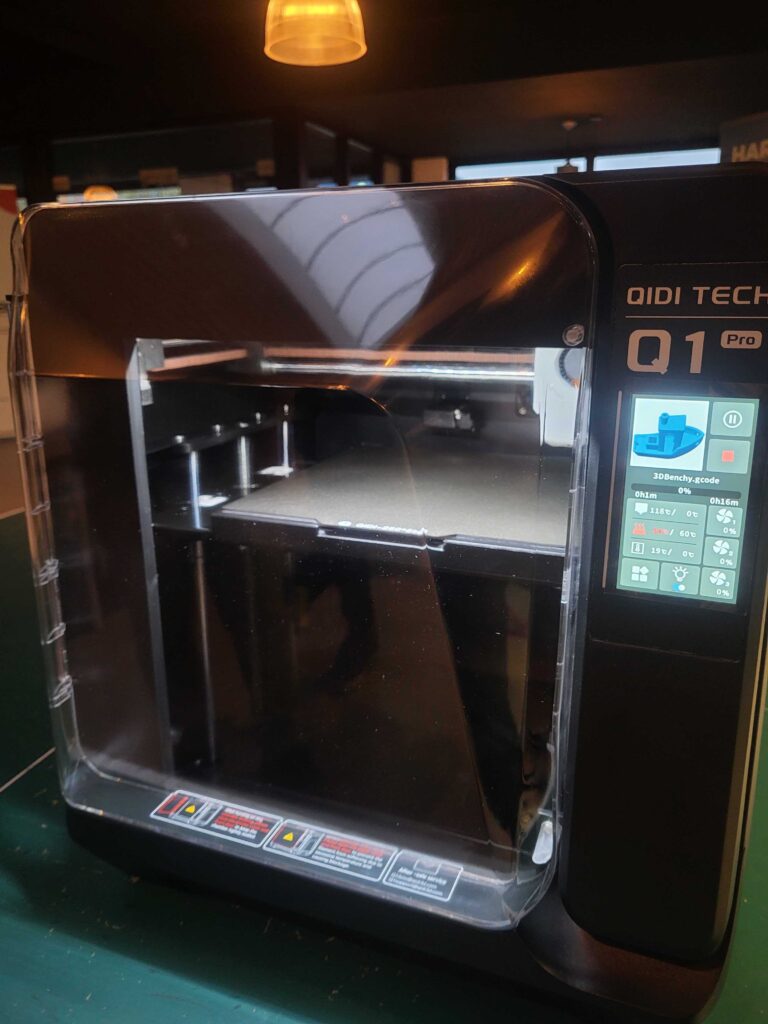 Divtag Infinite Cube Qidi Tech Q1 Pro 3D Printer
